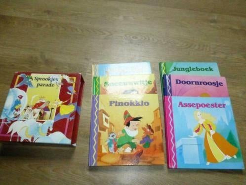 diverse boeken / sprookjes in verhalenbundel, Ophalen of Verzenden, Gelezen, Sprookjes