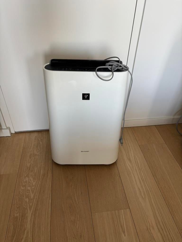 Sharp Humidifier and Purifier, Ophalen, Zo goed als nieuw