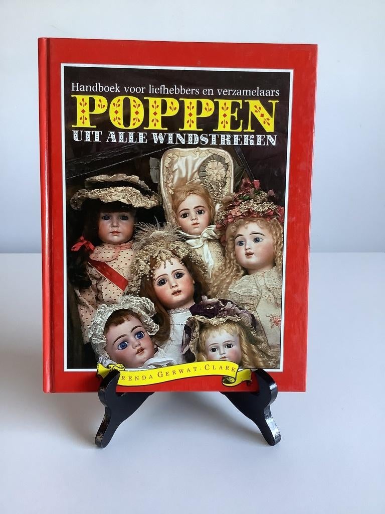 poppenboek poppen uit alle windstreken, Livres, Loisirs & Temps libre, Comme neuf, Autres sujets/thèmes, Enlèvement ou Envoi