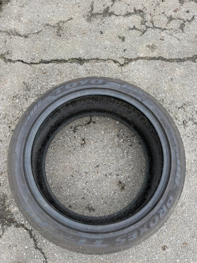 Gratis Band Toyo Proxes 255/40ZR19, 255 mm, Pneus été, Véhicule utilitaire, Pneu(s)
