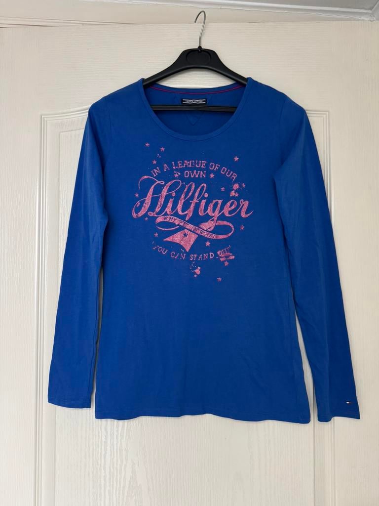 Pull fille neuf TOMMY HILFIGER Taille 16 ans (176), Neuf, Pull ou Veste, Enlèvement, TOMMY HILFIGER