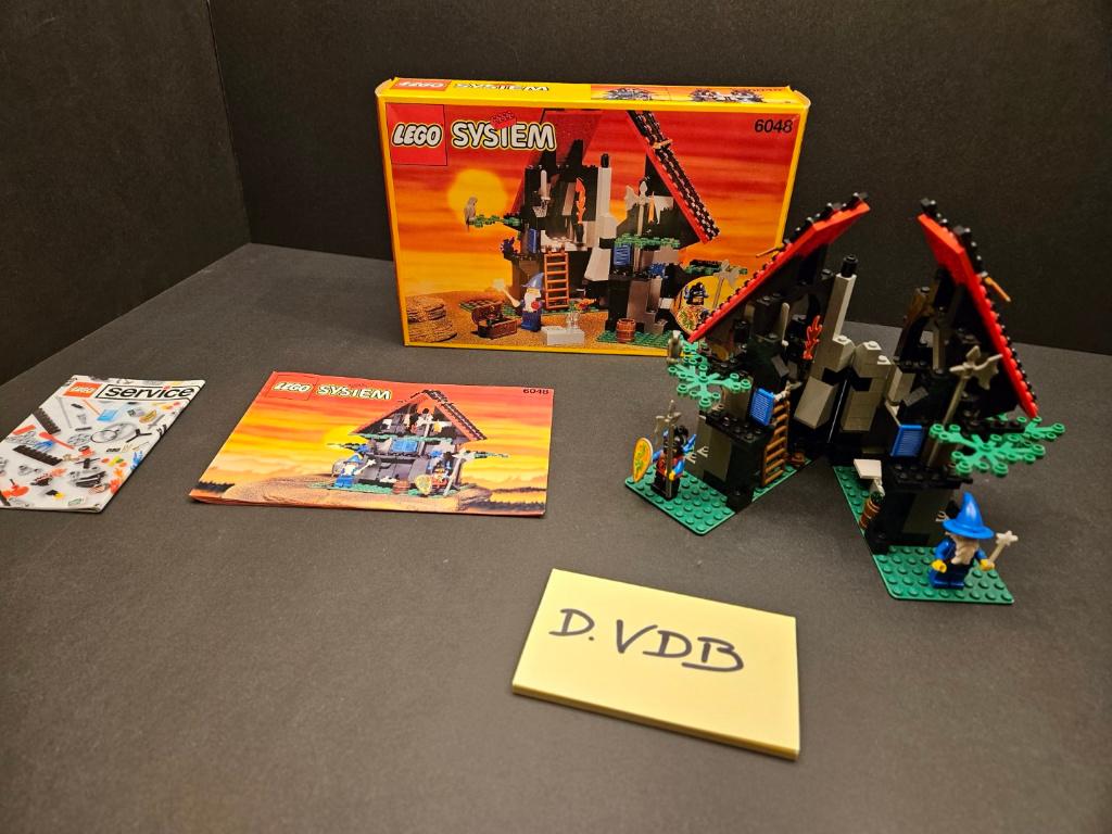 LEGO Castle 6048 Majisto's Magical Workshop MET DOOS TOPSTAA, Ophalen of Verzenden, Zo goed als nieuw, Complete set, Lego