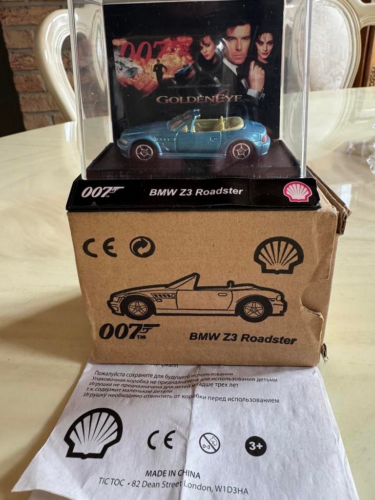 Bmw Z3 de collection 007 james bond shell neuf dans sa boite, Collections, Enlèvement, Neuf