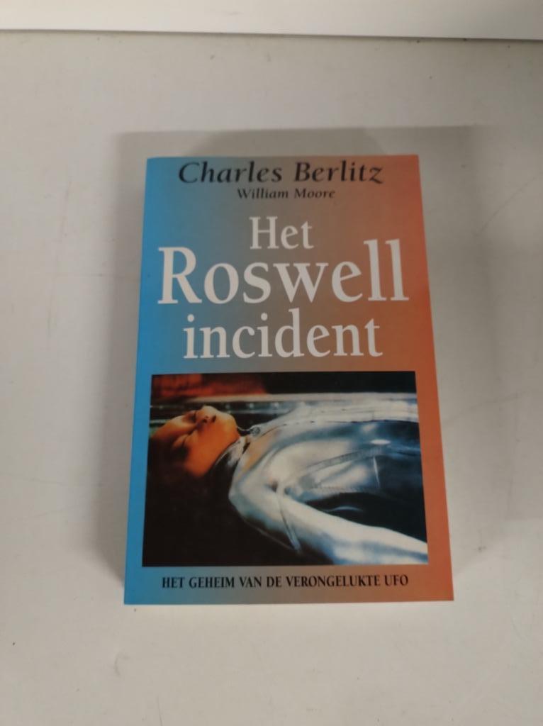 Charles Berlitz - Het Roswell incident, Enlèvement ou Envoi, Utilisé