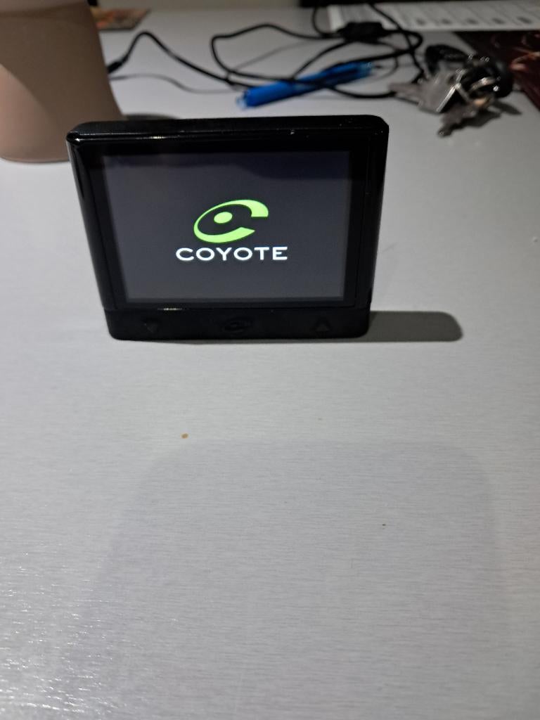 coyote mini radar, Autos : Divers, Navigation de voiture, Enlèvement ou Envoi, Comme neuf