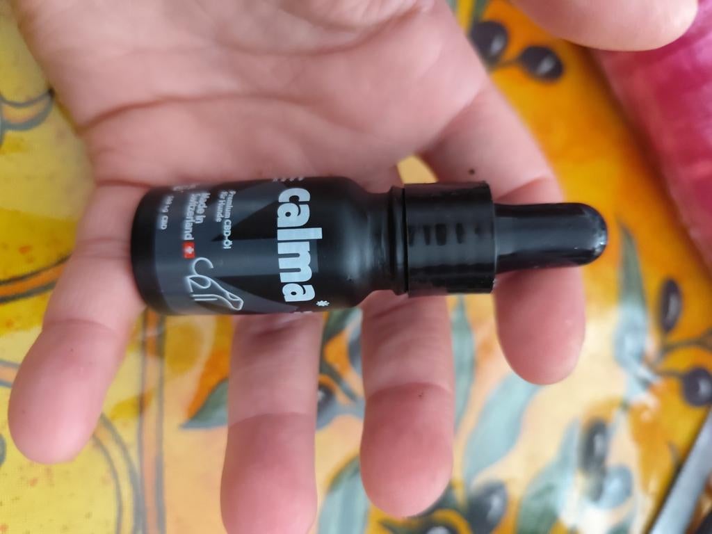 Huile calma CBD pour chiens 10 ml, Animaux & Accessoires, Enlèvement ou Envoi, Neuf