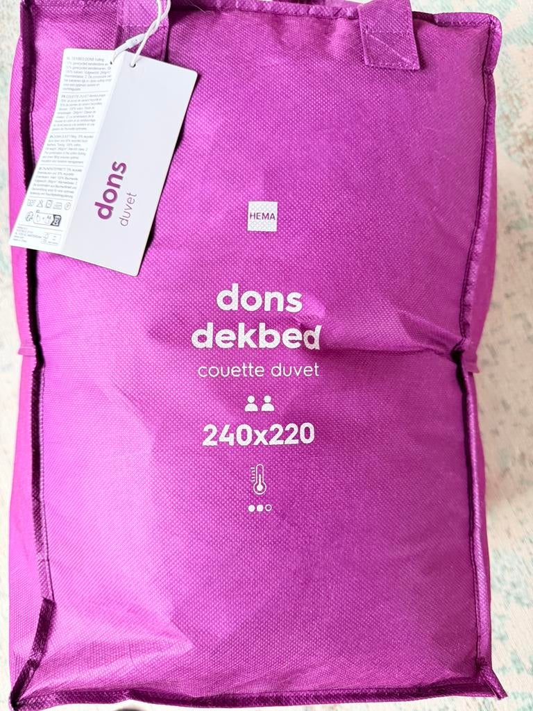 Dons dekbed 240x220, Ophalen of Verzenden, Zo goed als nieuw