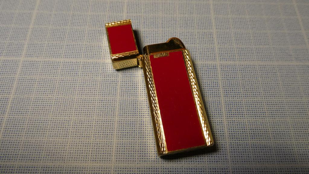 Ancien briquet essence de marque Sharp., Envoi, Utilisé, Briquet
