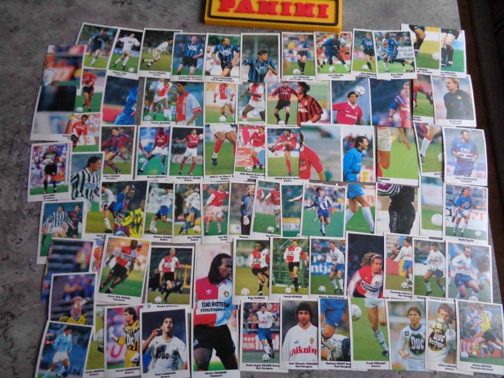 PANINI AUTOCOLLANTS DE FOOTBALL EUROCUPS STARS PARADE 1994/9, Envoi, Comme neuf