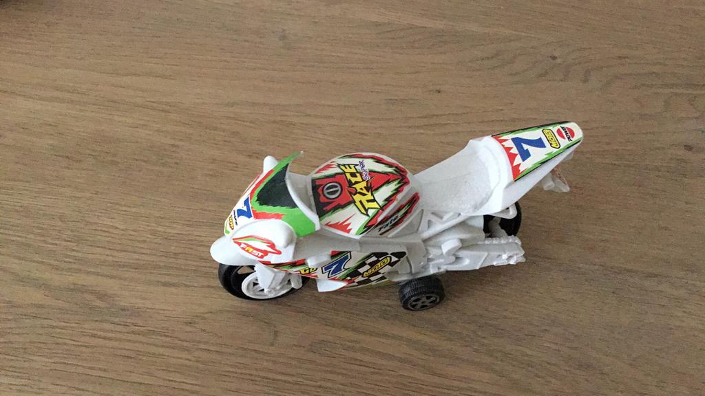 Speelgoed moto., Kinderen en Baby's, Ophalen, Zo goed als nieuw