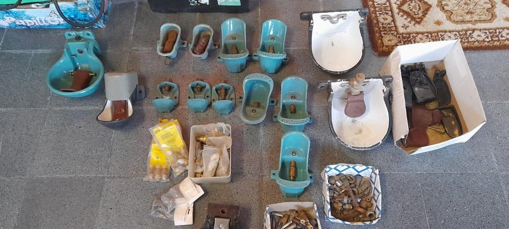 Assortiment dierendrinkbakken, Dieren en Toebehoren, Schapen, Geiten en Varkens
