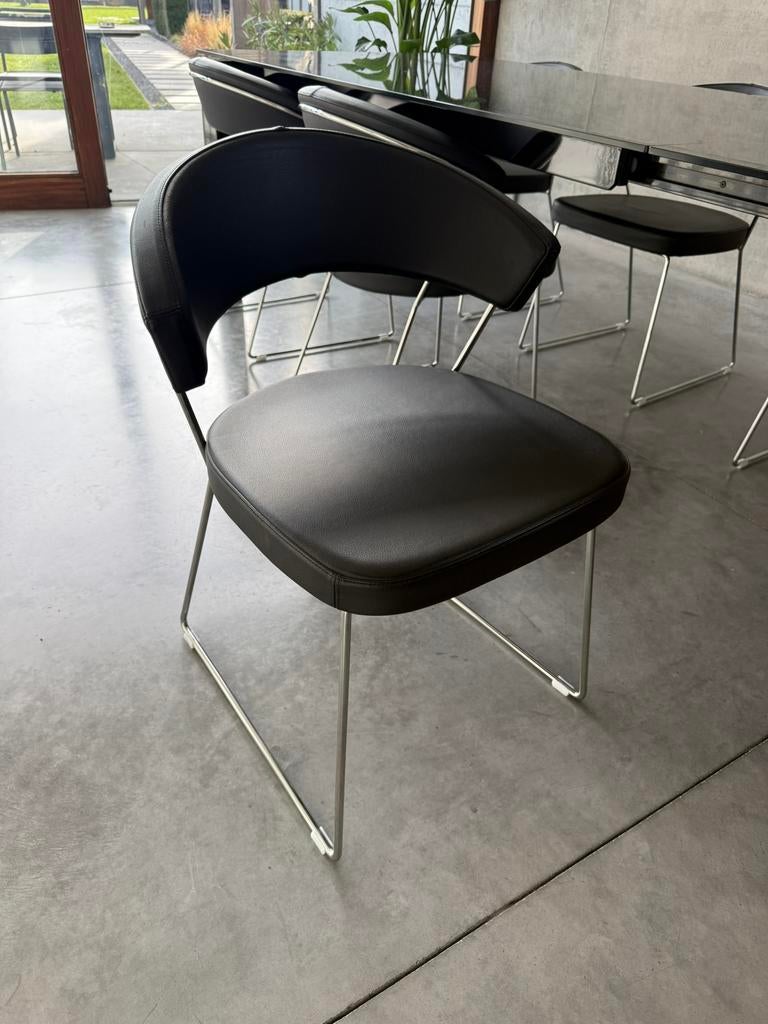 Stoelen Calligaris New York, Huis en Inrichting, Stoelen, Ophalen, Zwart, Zo goed als nieuw, Vijf, Zes of meer stoelen