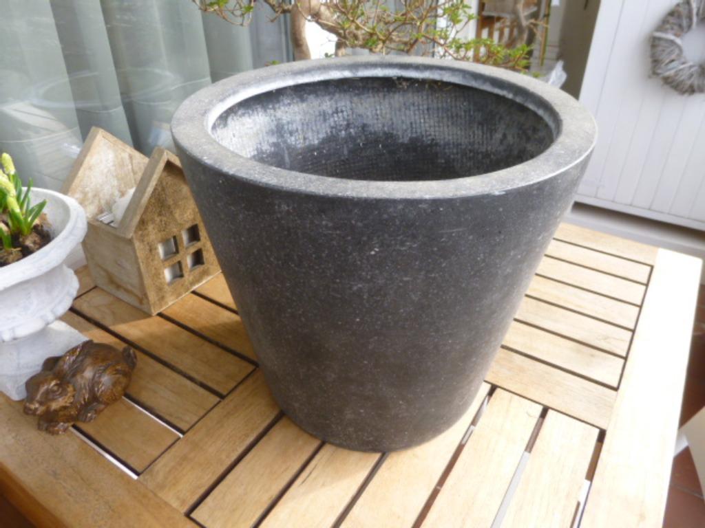 pot pour plantes, Enlèvement ou Envoi, 25 à 40 cm, Rond, Synthétique