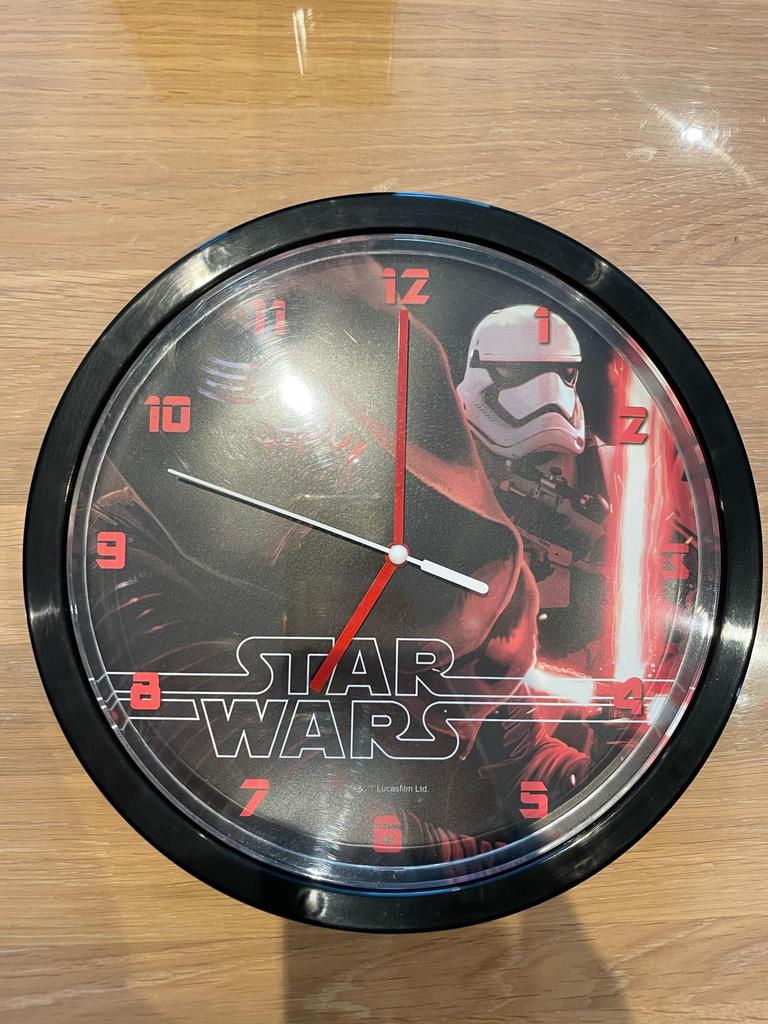 Horloge star wars, Enlèvement, Utilisé, Horloge murale