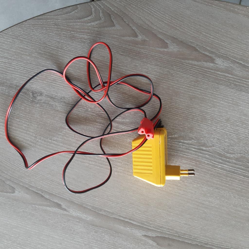 transfo 220v 10v, Doe-het-zelf en Bouw, Ophalen, Gebruikt