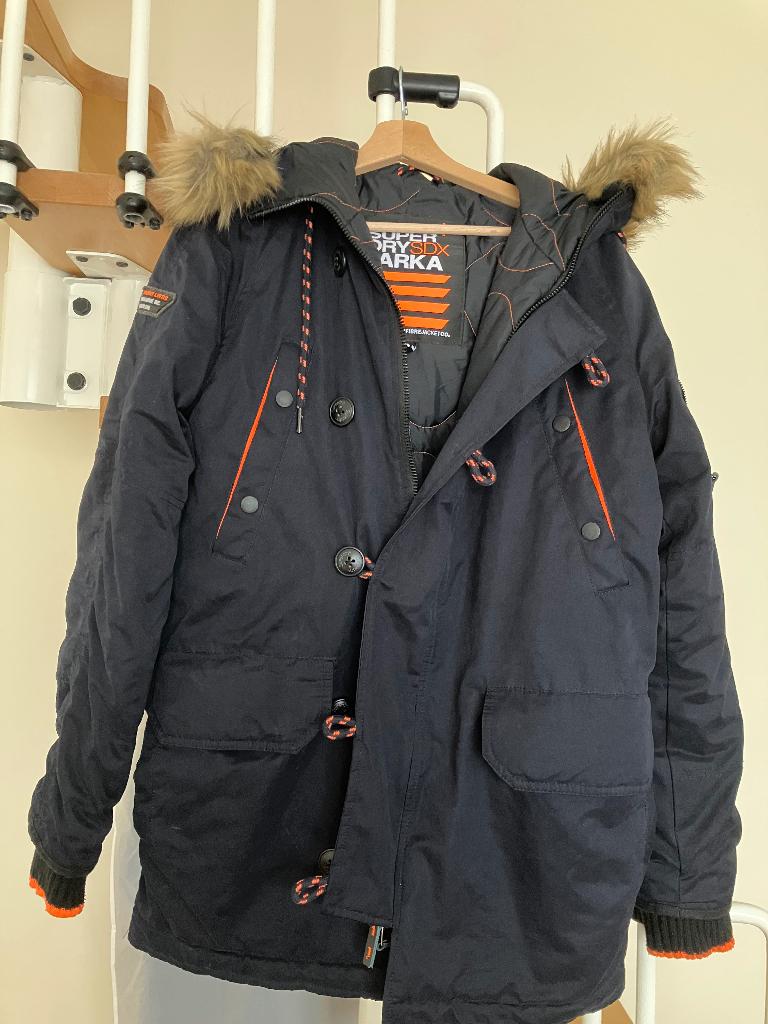 SUPERDRY SDX PARKA NAVY-S, Comme neuf, Enlèvement, Bleu, Taille 46 (S) ou plus petite