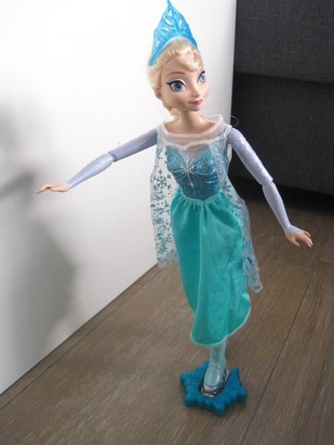 Poupée Elsa de patinage Disney Frozen, Enlèvement ou Envoi, Utilisé, Autres types