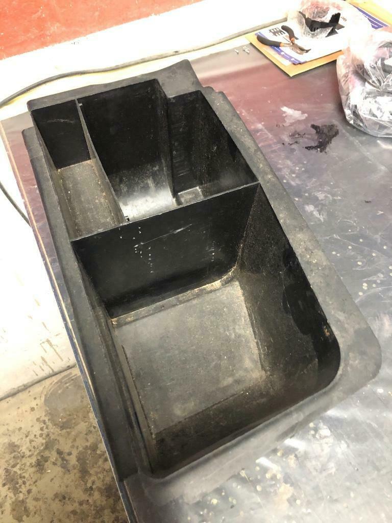 Bmw e30 3-serie opbergbak voor in de kofferbak opbergbak, Auto-onderdelen, Ophalen of Verzenden, Gebruikt, BMW