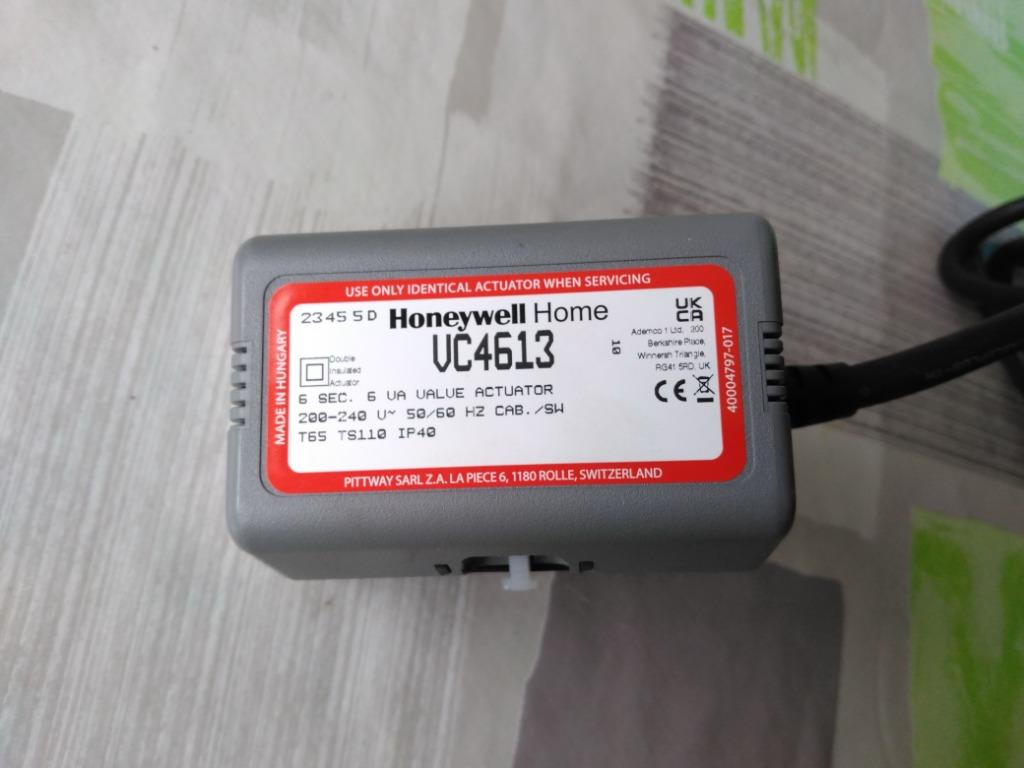 Moteur pour vanne Honeywell VC4613 230 V Neuf, Bricolage & Construction, Enlèvement ou Envoi, Neuf, Autres types