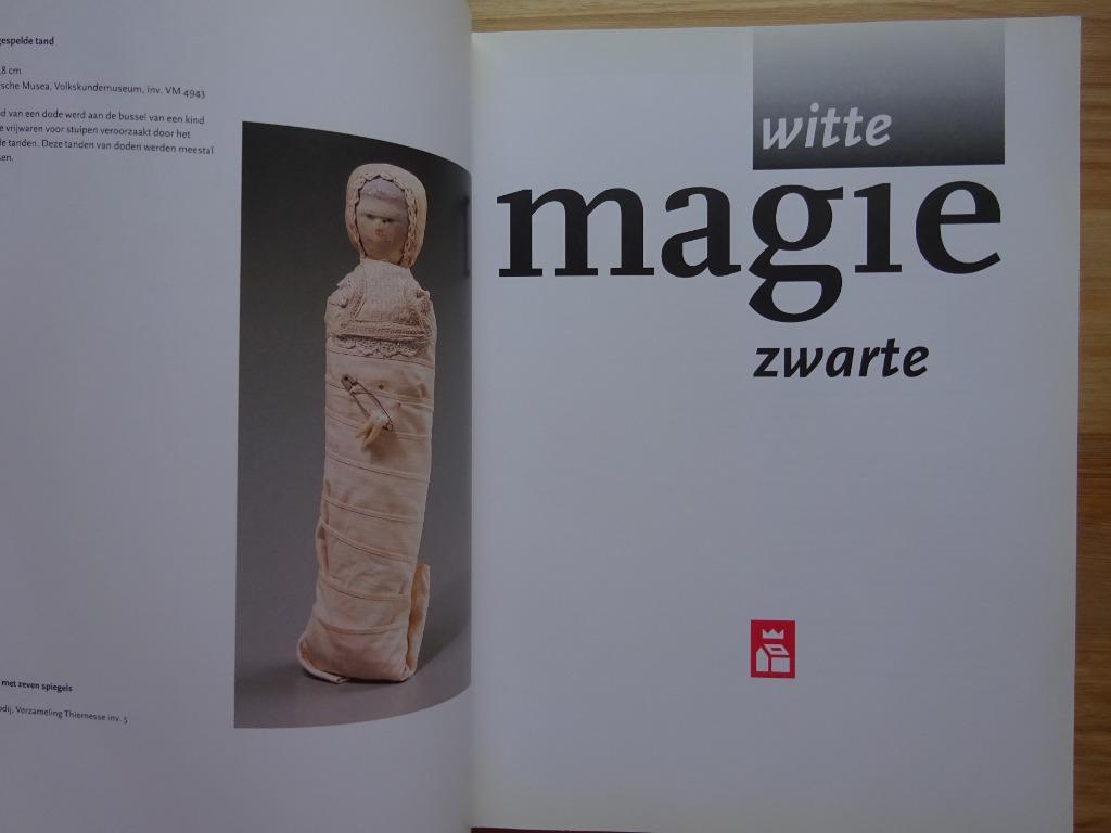 Witte magie, zwarte magie, 1995 ASLK galerij te Brussel, Ophalen of Verzenden, Zo goed als nieuw, Overige onderwerpen