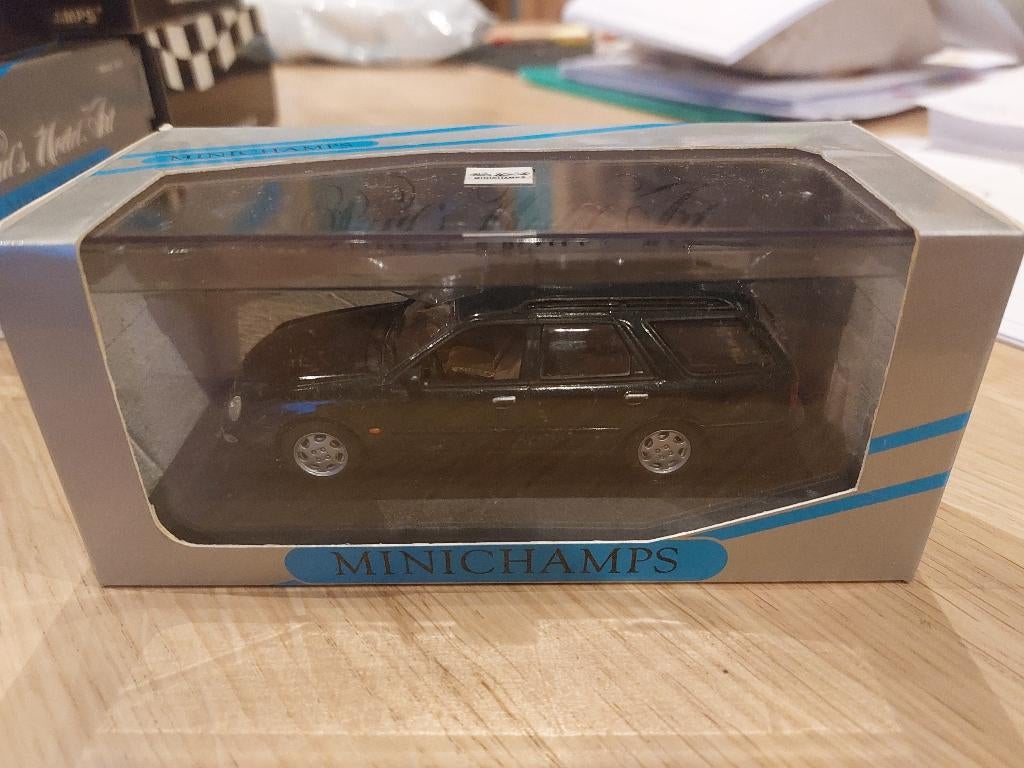 Minichamps Ford Scorpio Break de 1995 (green metal) 1/43, Ophalen of Verzenden, Nieuw, Auto, MiniChamps