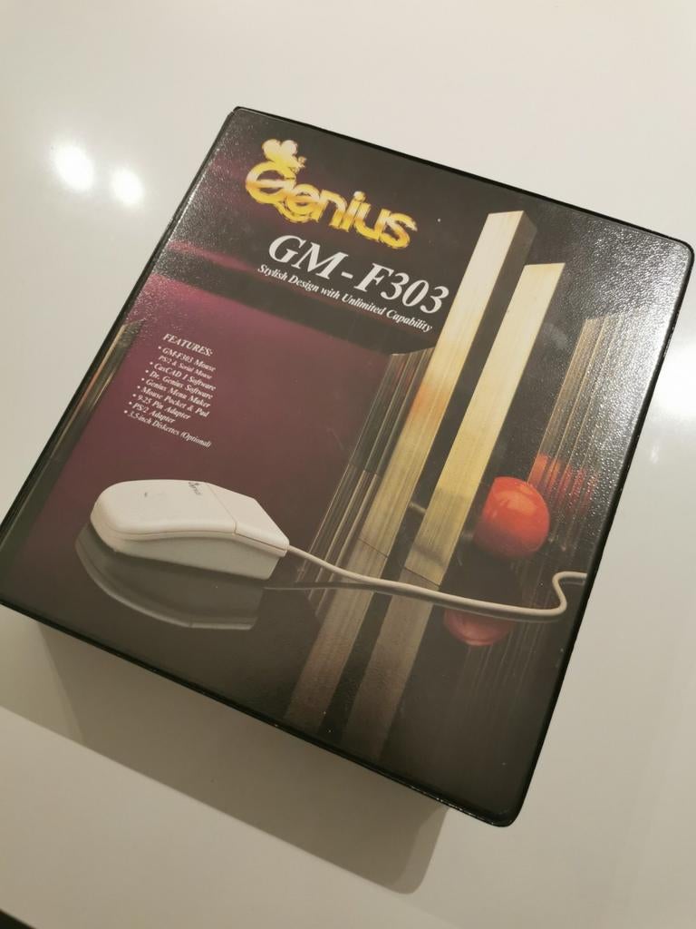 Genius GM-F303 complètement complet en parfait état, Souris, Enlèvement ou Envoi, Comme neuf, Filaire