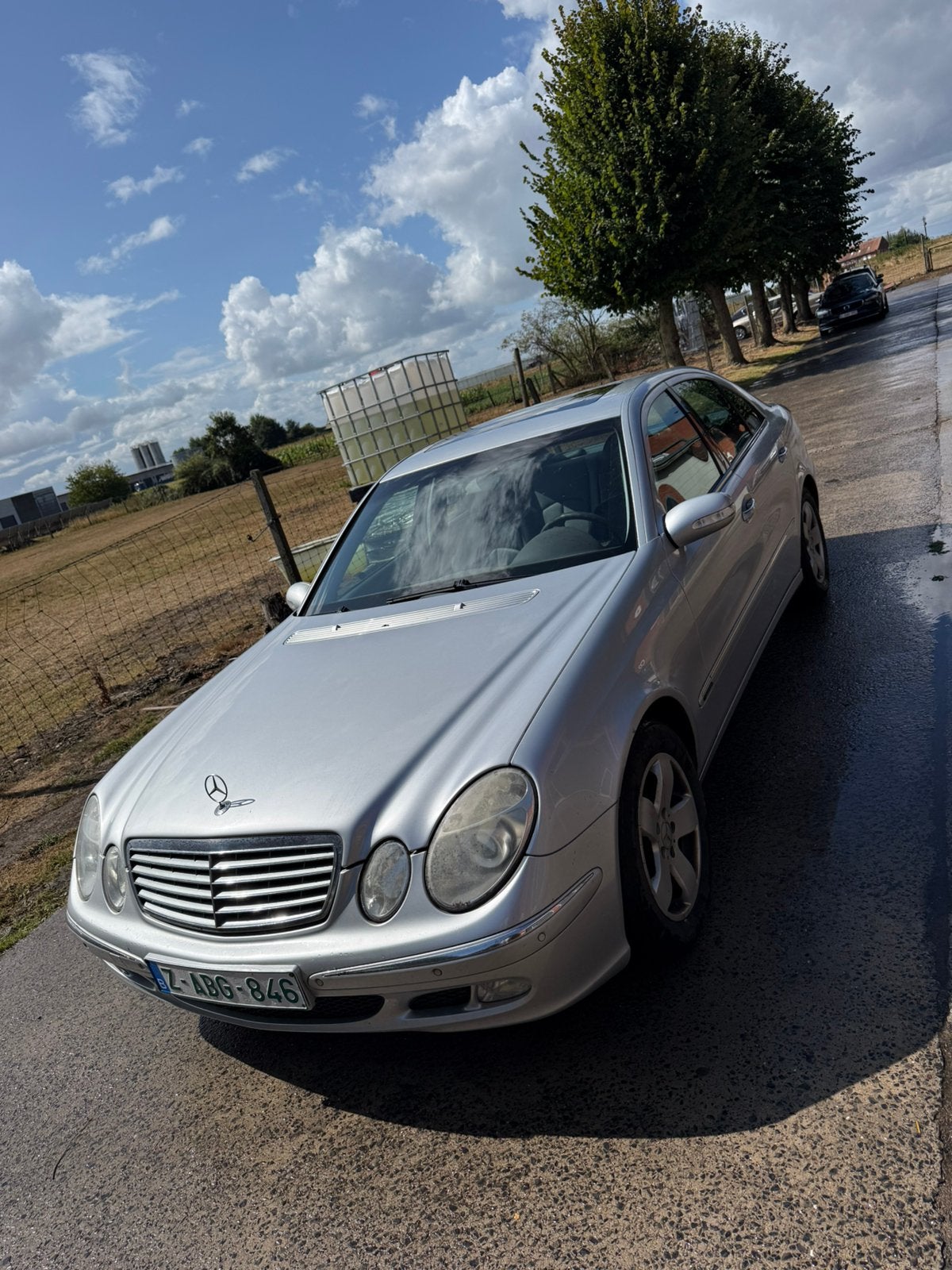 Mercedes E220 Elegance - 2003 - 308.000km - EXPORT -, Auto's, Mercedes-Benz, Automaat, Achterwielaandrijving, 110 kW, 4 cilinders