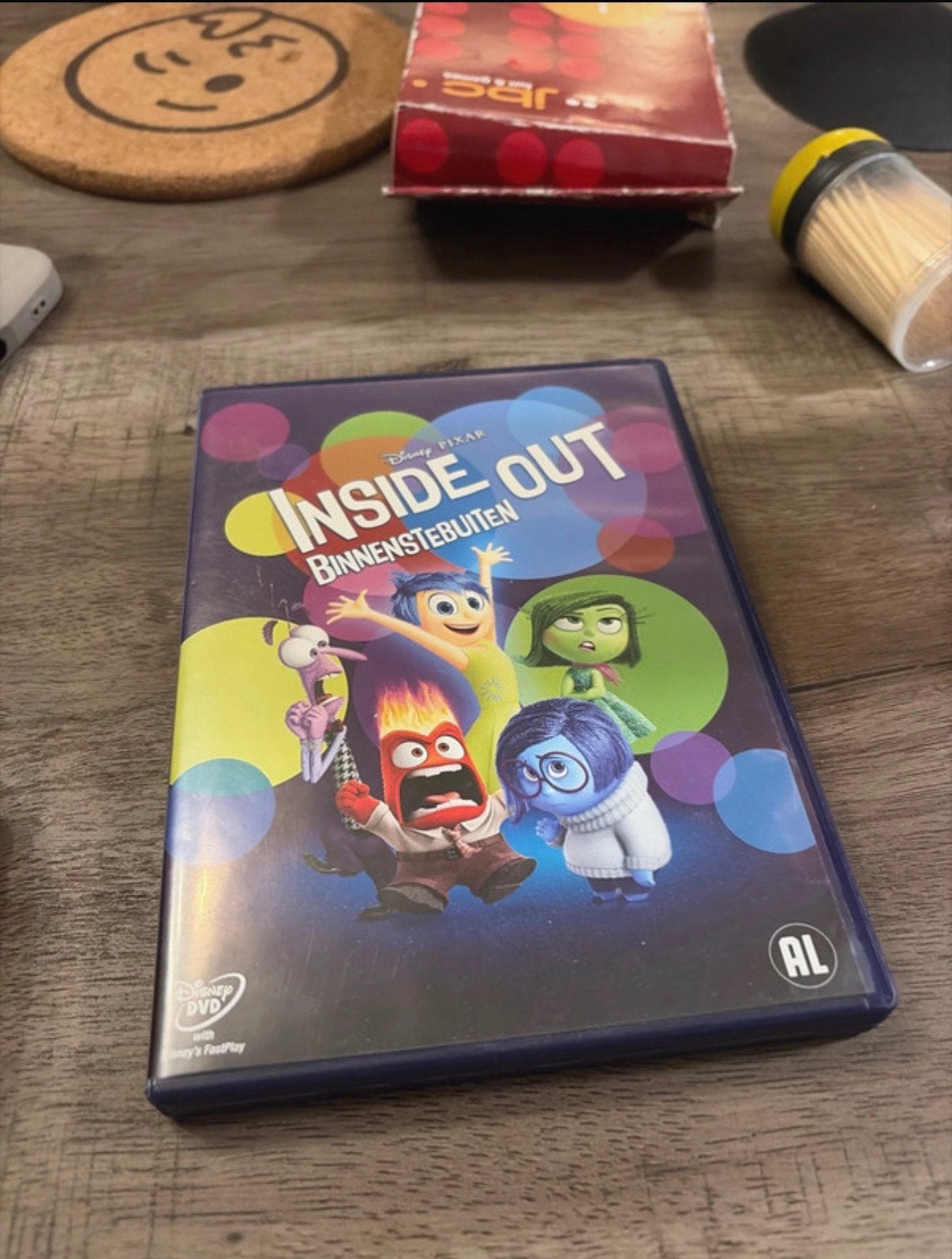 Dvd inside out, Ophalen, Zo goed als nieuw