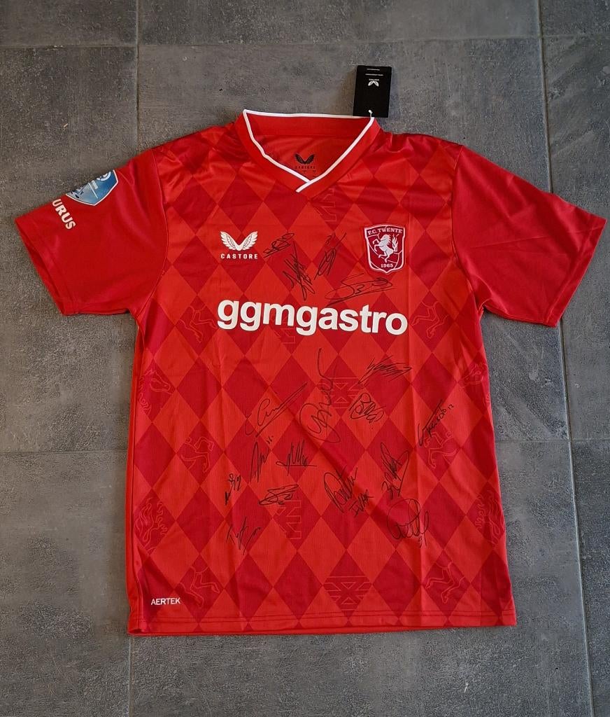 Shirt met handtekeningen; FC Twente selectie 25/26, Verzenden, Nieuw, Shirt