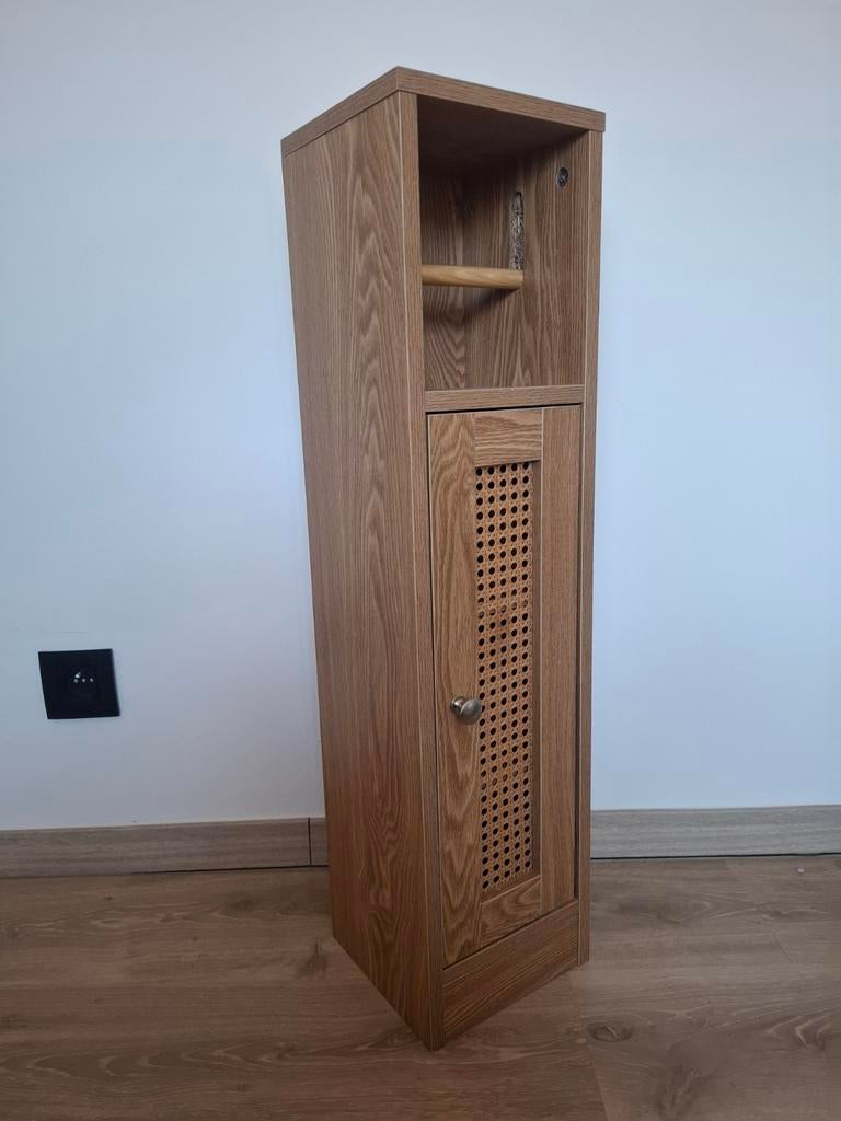 Toiletkastje, Ophalen
