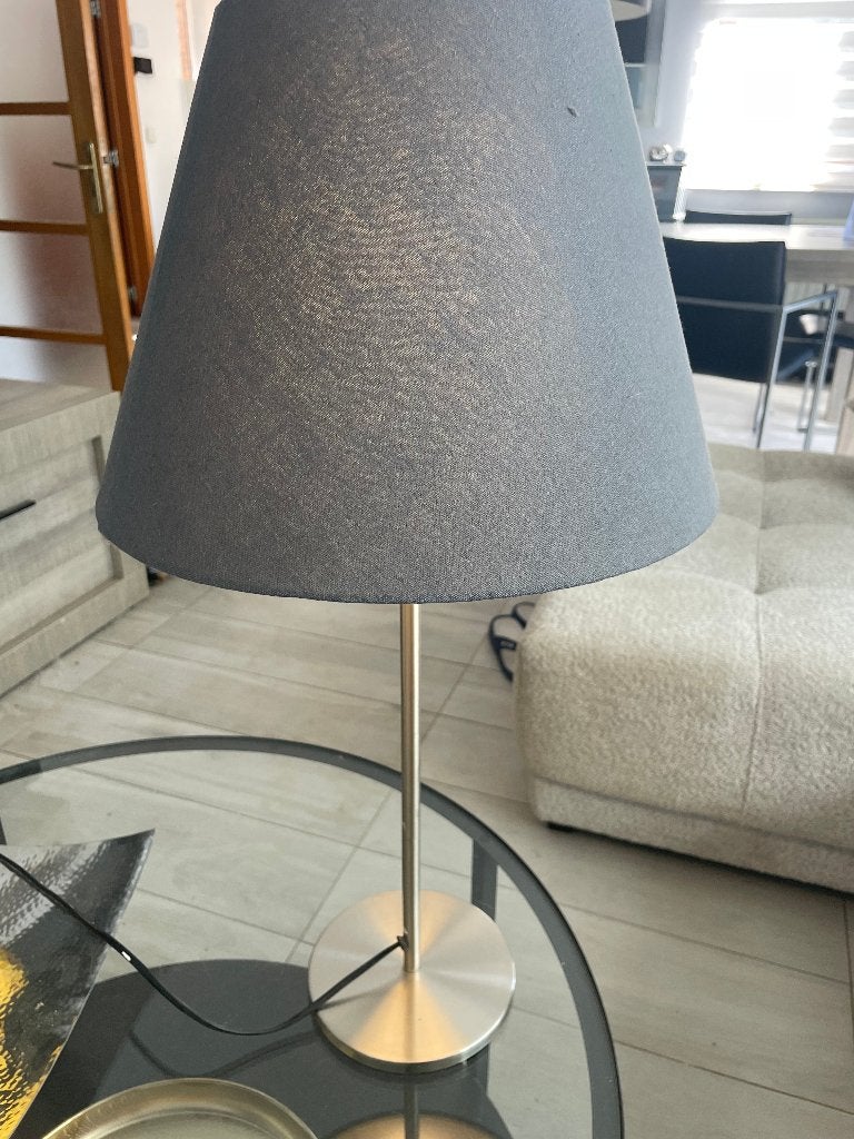 Grande lampe de chevet/table avec abat-jour, Avec abat-jour, Gris, Enlèvement, 67 cm