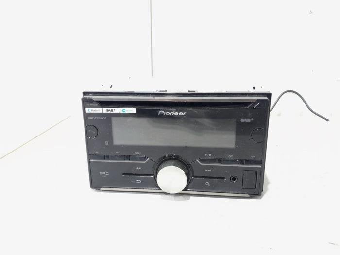 Radio d'un Mercedes Vito, 3 mois de garantie, Utilisé, -, -