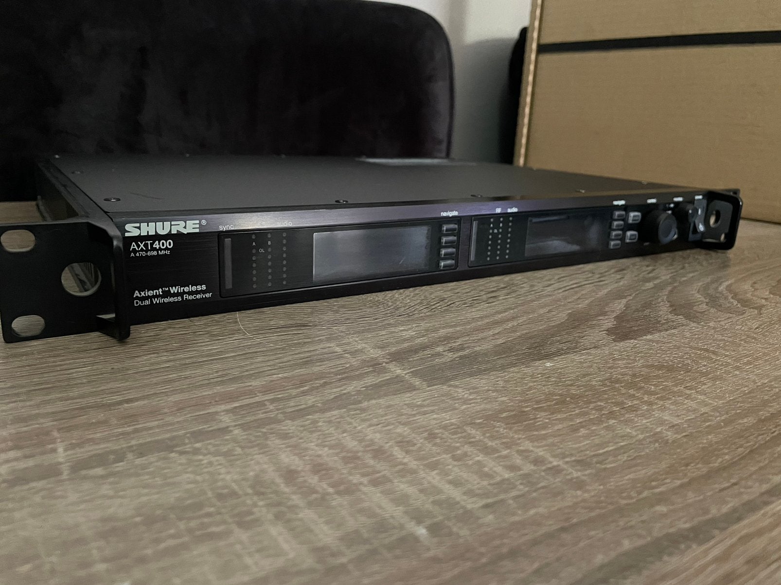 Shure AXT400 Axient Dual Channel Receiver A 470-698 MHz, Ophalen, Zo goed als nieuw