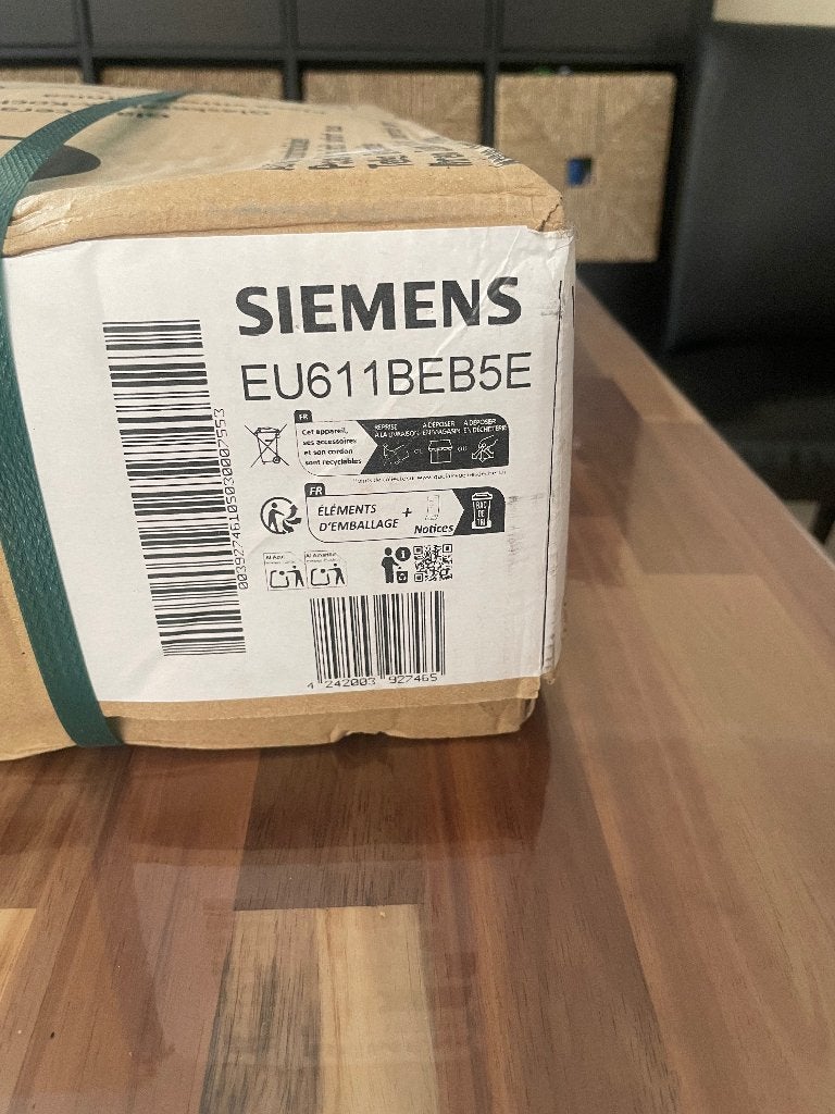 Siemens, Electroménager, Neuf, 4 zones de cuisson, Enlèvement, À Poser