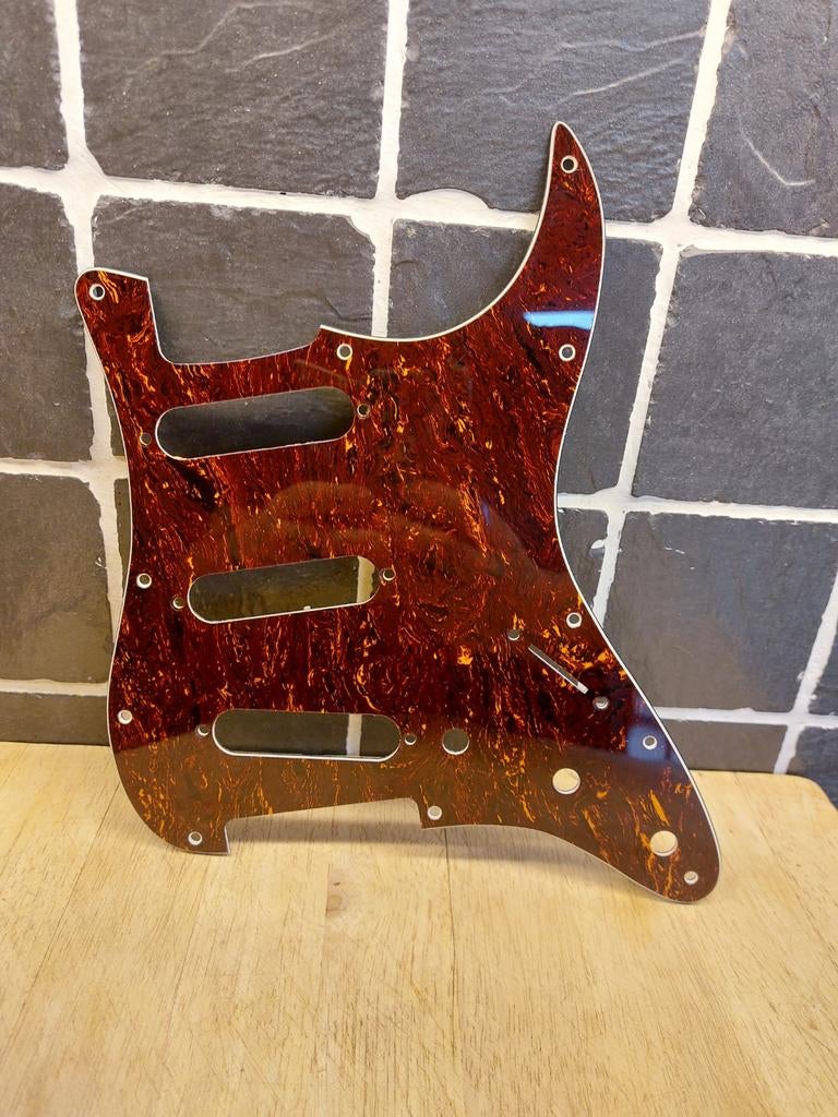 Strat slagplaat tortoise (Harley Benton), Enlèvement ou Envoi