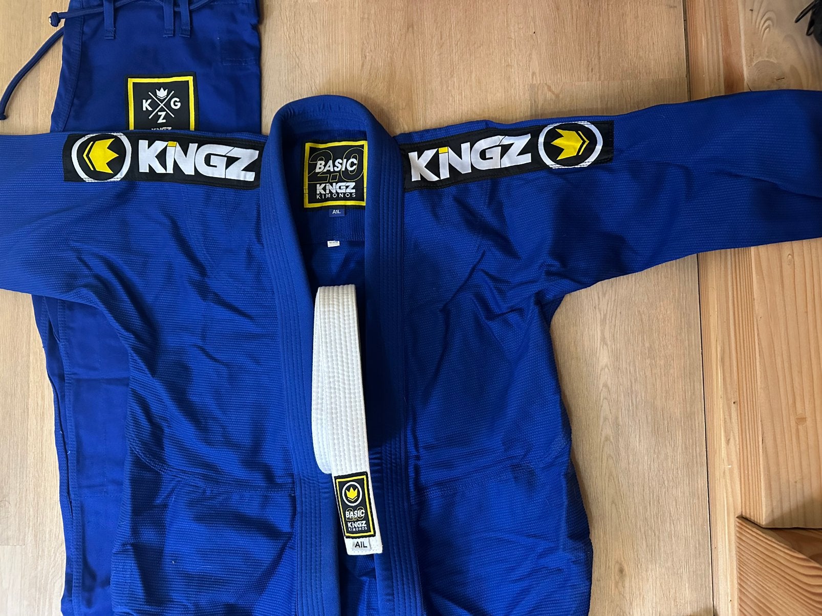 Kingz Basic 2.0 BJJ Gi – Blauw – Maat A1L – Nieuwstaat, Sport en Fitness, Ophalen, Zo goed als nieuw, Jiu-Jitsu