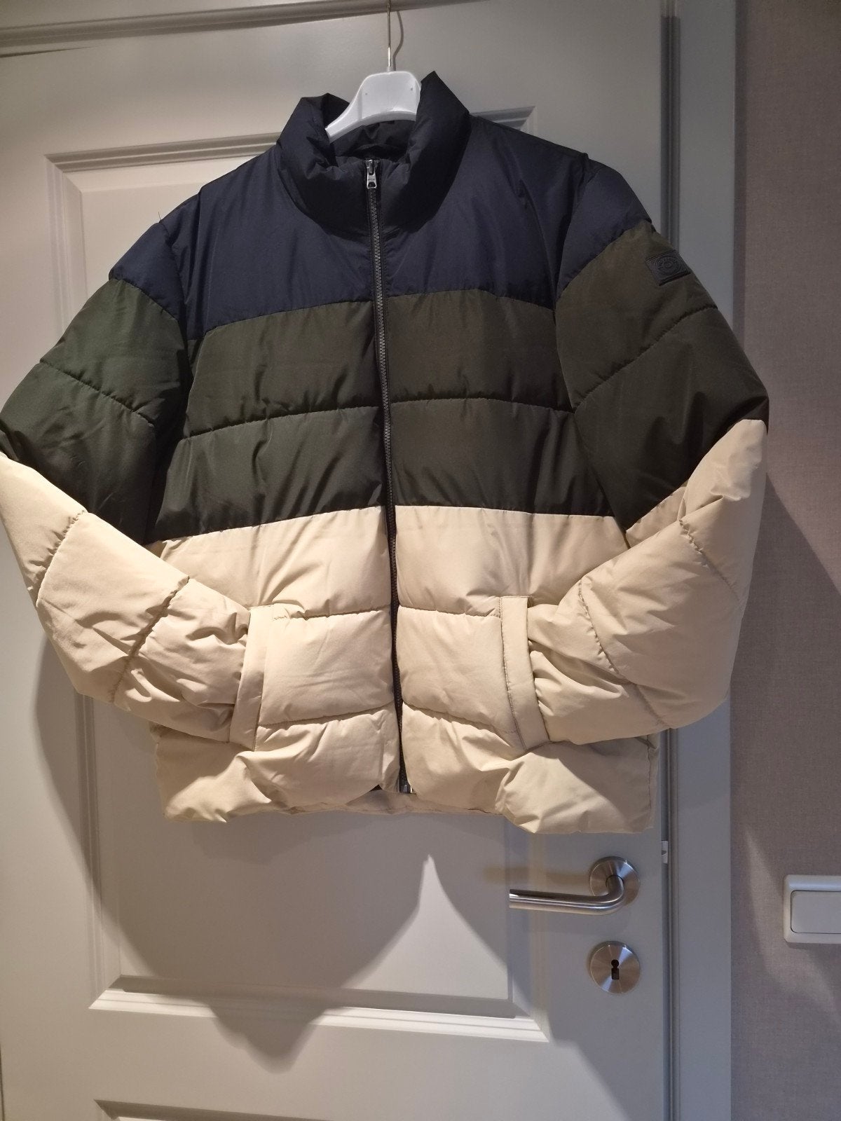 Drie kleurige gewatteerde jas, Maat 56/58 (XL), Ophalen of Verzenden, Zo goed als nieuw, Only & sons