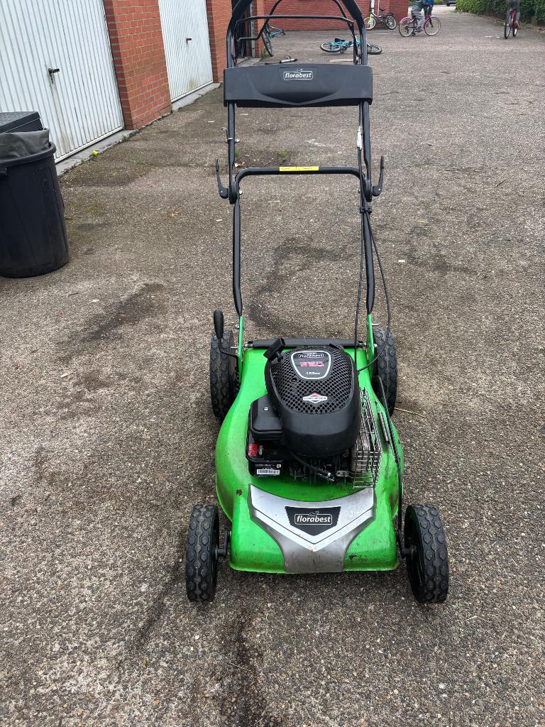 Grasmaaier benzine, Tuin en Terras, Ophalen, Cirkelmaaier, Gebruikt, Opvangbak