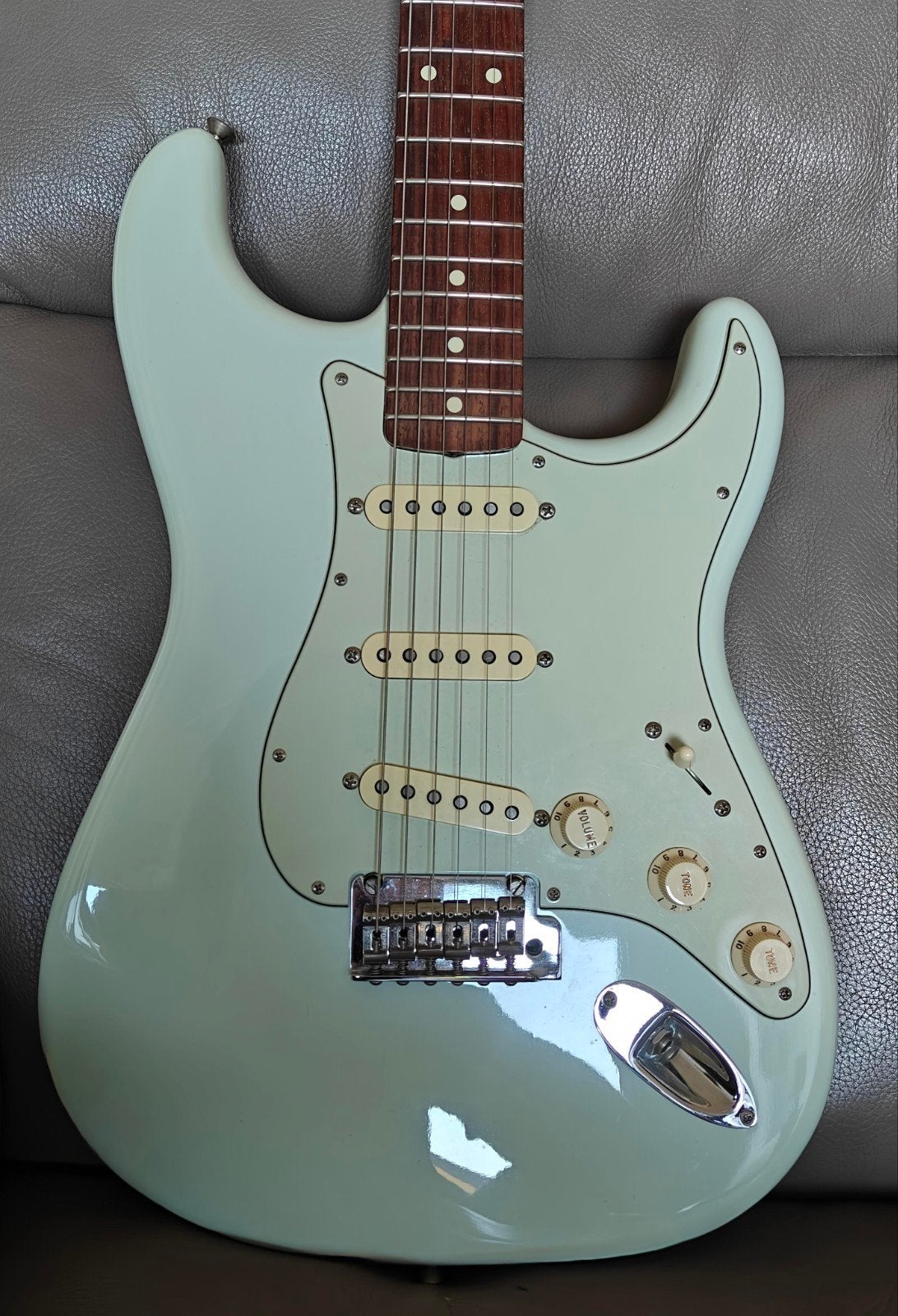 Fender Custom Shop Design, Enlèvement, Fender