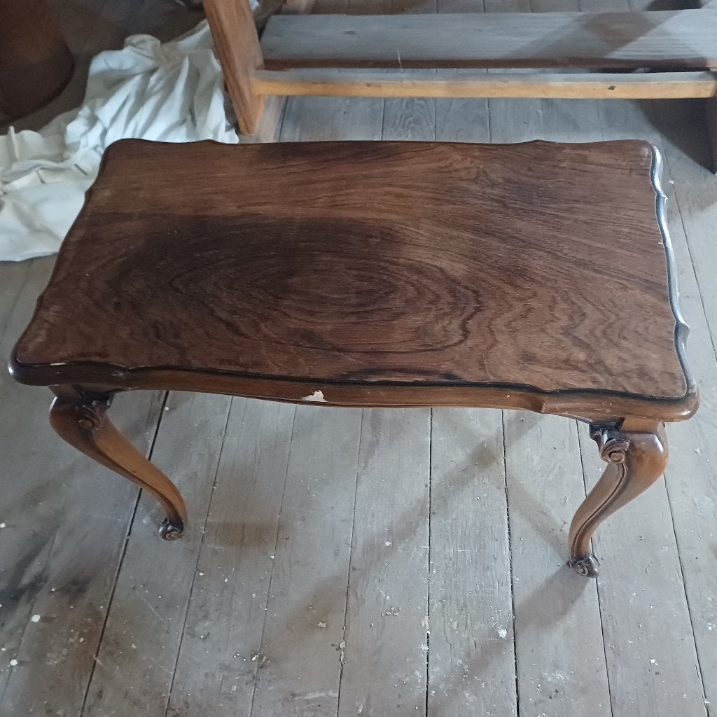 Table ancienne, Enlèvement