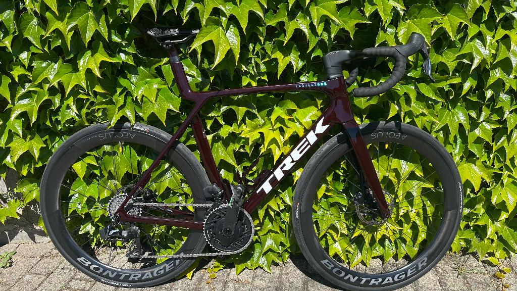 Trek Madone SLR 7 gen 8, Carbon, Heren, Zo goed als nieuw, Schijfrem