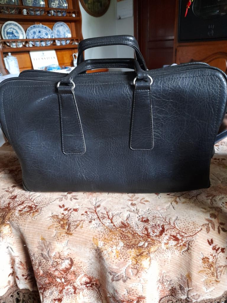 Boekentas, leder, perfecte staat, zwart, Handtassen en Accessoires, Tassen | Schooltassen, Zwart, Aktetas of Boekentas, 50 cm of meer