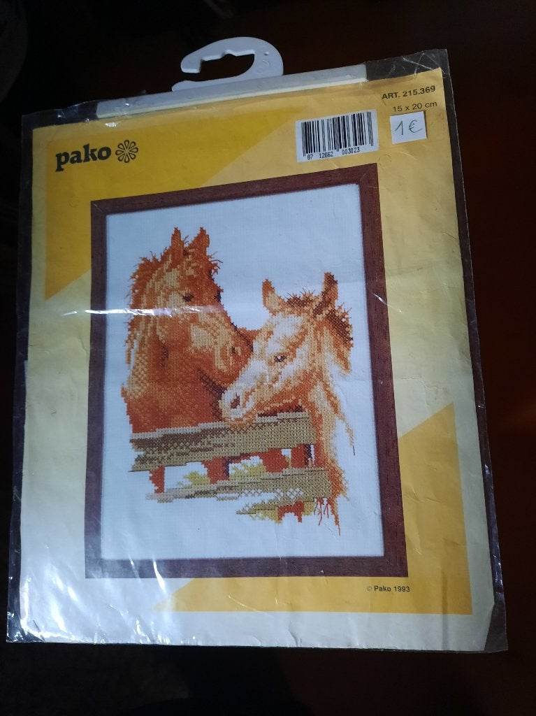 Pako - Origineel patroon Paarden - 215.369, Hobby en Vrije tijd, Borduren en Borduurmachines, Ophalen of Verzenden, Gebruikt, Handborduren