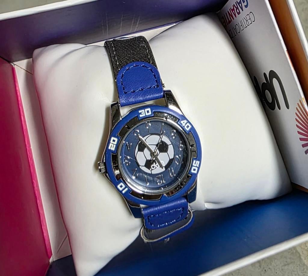 Montre garçon histoire D'or, Handtassen en Accessoires, Horloges | Kinderen, Ophalen of Verzenden, Jongen
