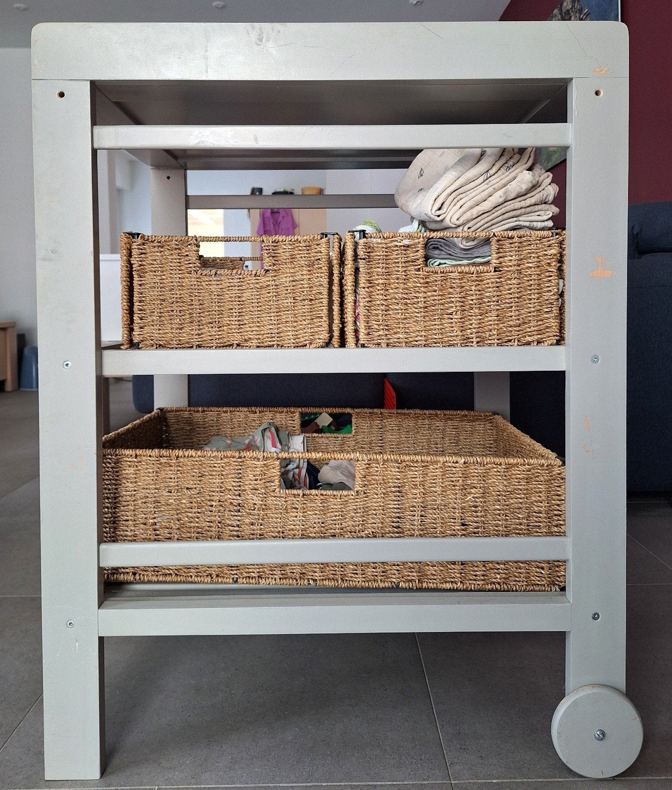 Verschoontafel met mandjes, Enfants & Bébés, Chambre d'enfant | Commodes & Armoires, Utilisé, 70 cm ou plus, Moins de 75 cm, Enlèvement