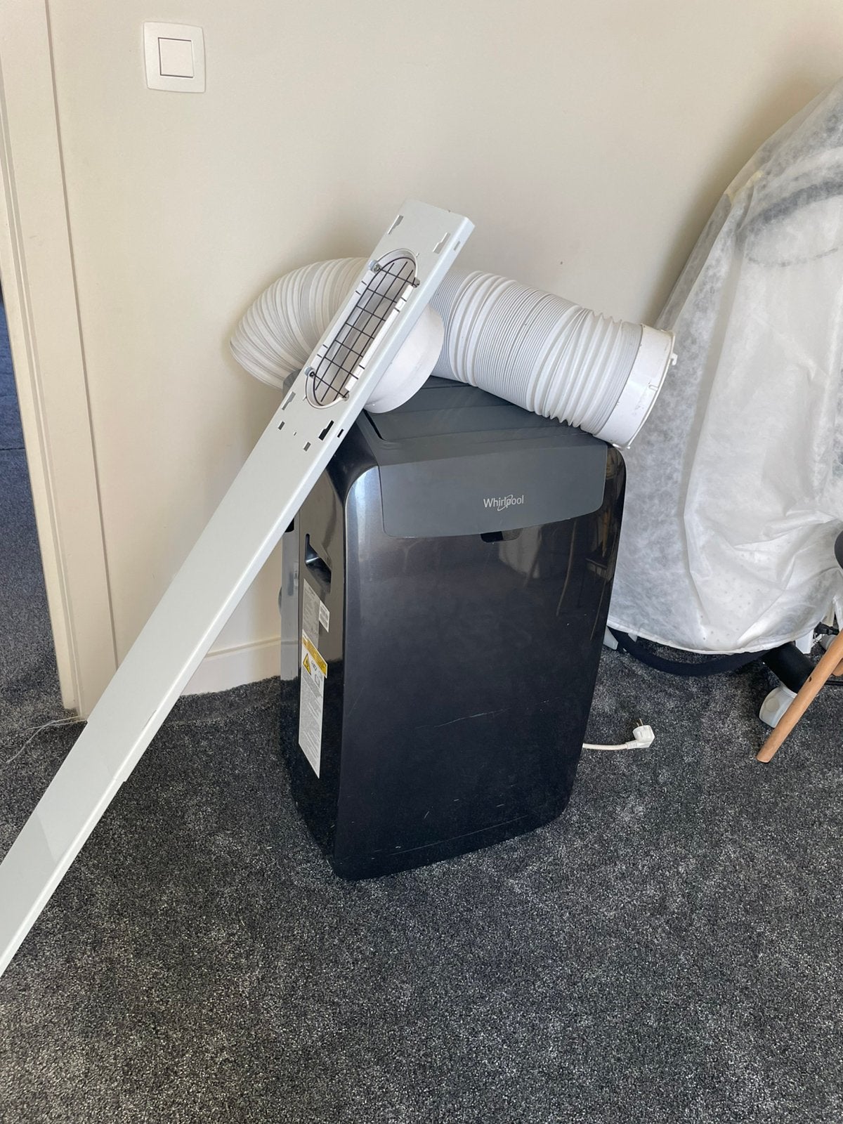 Whirlpool mobiele airconditioner, Elektronische apparatuur, Ophalen, Zo goed als nieuw