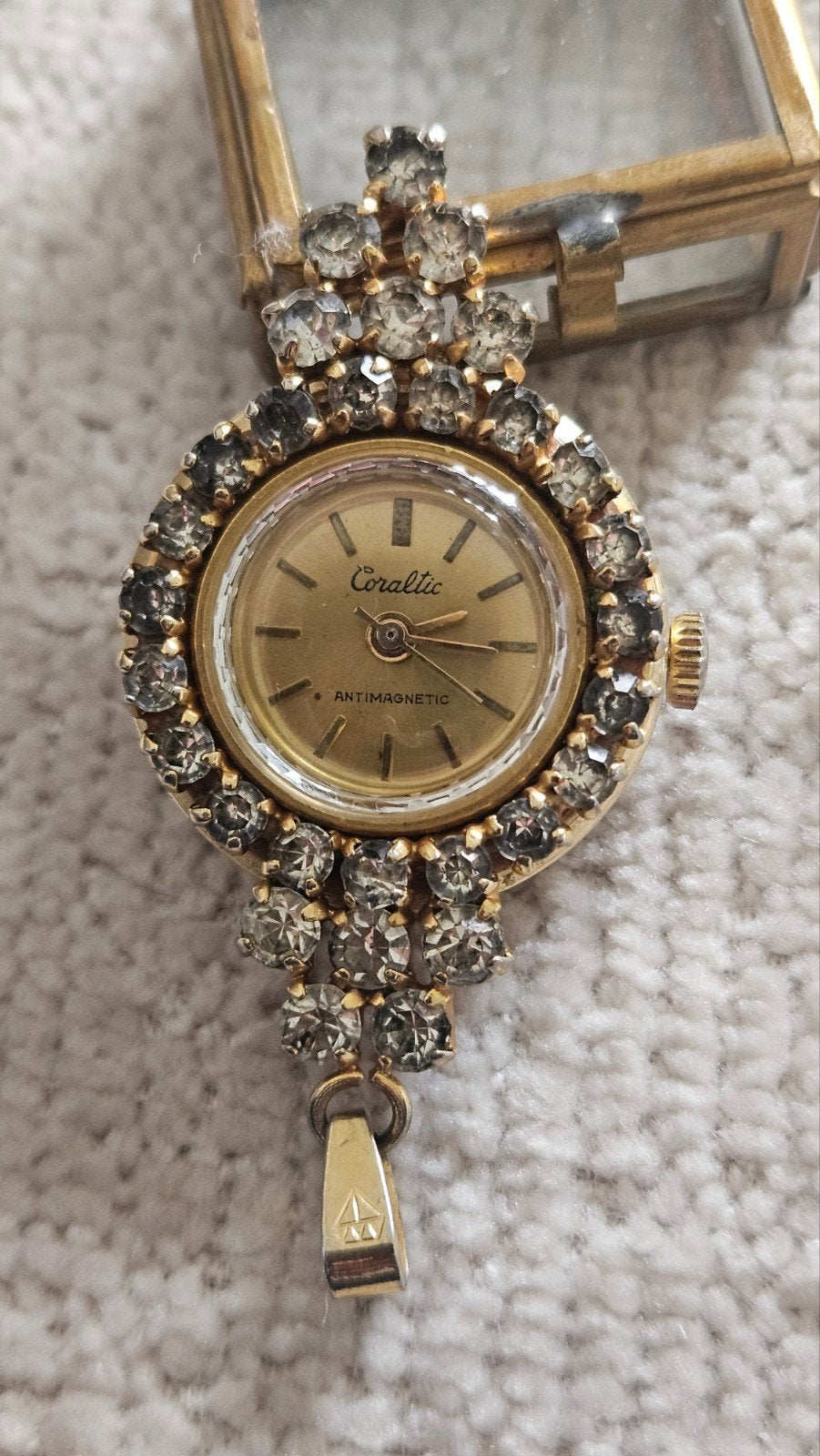 Magnifique Montre Pendentif Vintage Coraltic – Années 60/70, Bijoux, Sacs & Beauté, Enlèvement ou Envoi