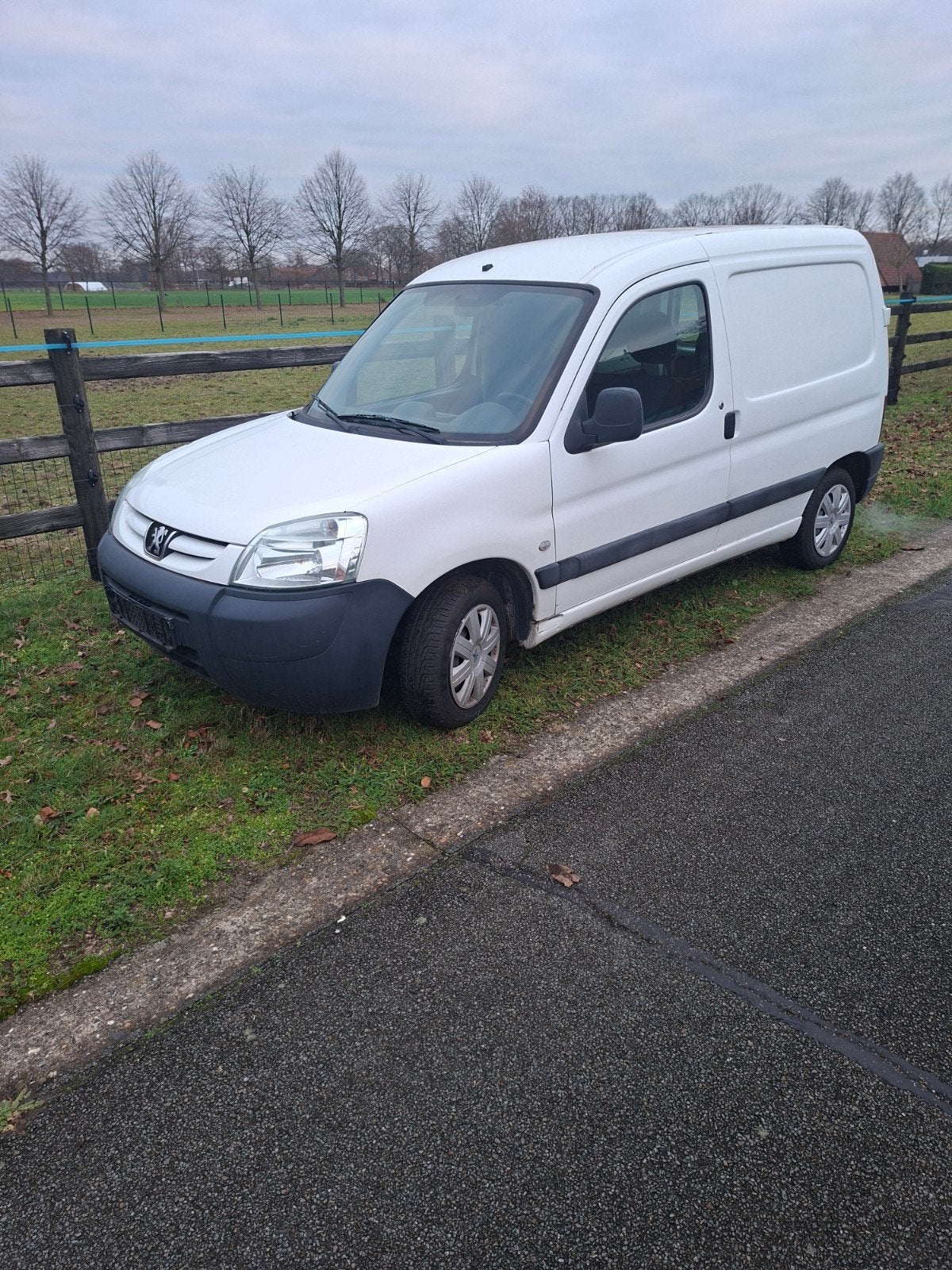 peugoet partner 1.9 diesel, Electroménager, Fours, Enlèvement ou Envoi
