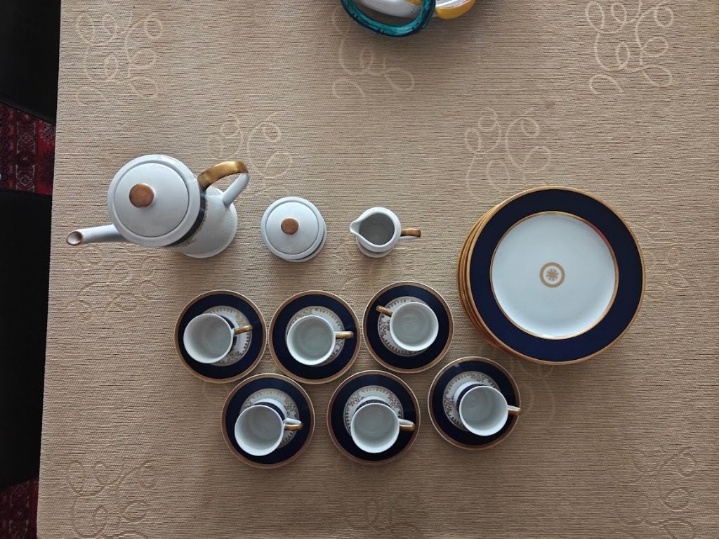 Uitgebreid vintage koffieservies met borden – Loučky Sabina, Huis en Inrichting, Klassiek, Ophalen of Verzenden, Zo goed als nieuw