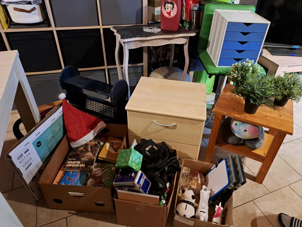 Lots de brocante., Divers, Enlèvement